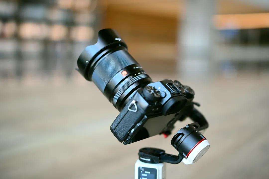 箱付属品完備　Viltrox 13mm F1.4 ビルトロックス Xマウント 超広角Viltrox 13mm F1.4 APS-Cは新しいマウントのNikon Z、Sony