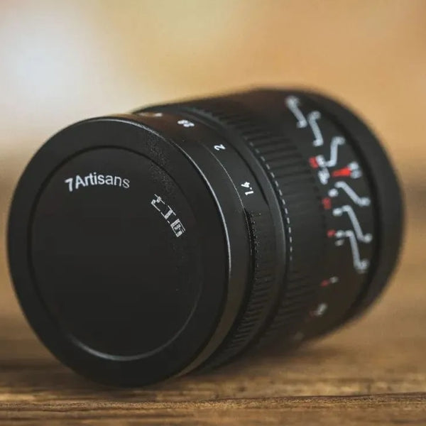 七工匠（7artisans）の新製品55mmF1.4Ⅱ大口径は高コスパ