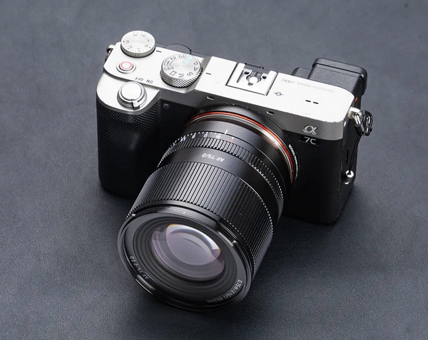 TTArtisans 75mm F2 フルフレーム オートフォーカス E/Z レンズが 9 月 TTArtisans 75mm F2 フルフレーム オートフォーカス E/Z レンズが 9 月